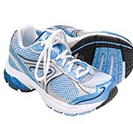 Court shoes