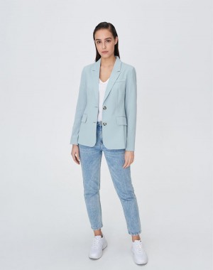 Business casual