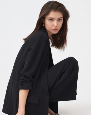 Maternity clothing