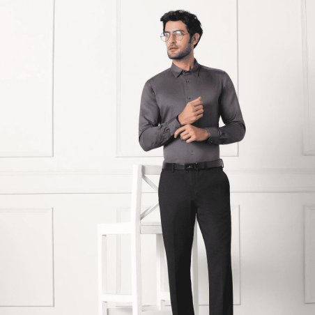 Formal Solid Long-Sleeve Shirt with Wrinkle-Free Finish